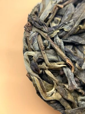 推荐:纯正百年古树2025年春茶8克小饼